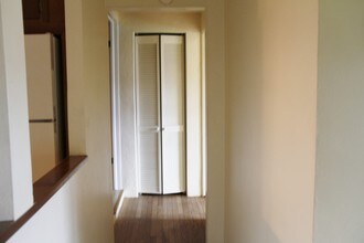 935 E 2nd St-Unit -C in Nescopeck, PA - Building Photo - Building Photo