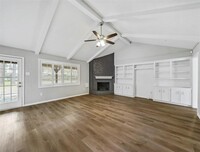 12030 Gardenglen Dr in Houston, TX - Building Photo - Building Photo