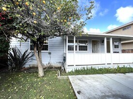 3211 Bagley Ave in Los Angeles, CA - Building Photo