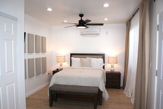 7065 Aura Ave, Unit Cozy Studio in Los Angeles, CA - Foto de edificio - Building Photo