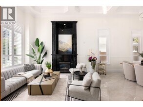 7451 Bates Rd in Richmond, BC - Building Photo - Building Photo