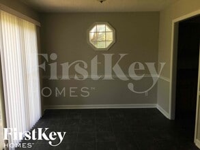 5944 Bishop Dale Dr in Memphis, TN - Building Photo - Building Photo