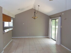 6802 Kenosha Pass in Austin, TX - Building Photo - Building Photo