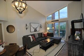 2249 Ryan Gulch Rd in Silverthorne, CO - Building Photo - Building Photo
