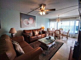 6403 Padre Blvd in South Padre Island, TX - Building Photo