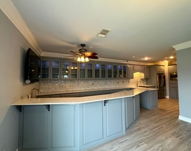 property at 11083 S Bayou View Dr
