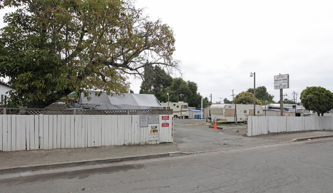 Sunset Trailer Park in Vallejo, CA - Building Photo - Building Photo