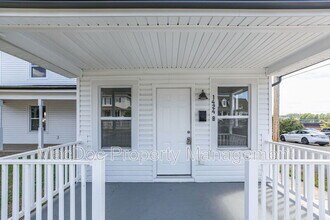 1424 William St in Fredericksburg, VA - Foto de edificio - Building Photo