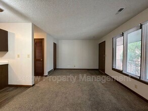 1820 F St in Lincoln, NE - Foto de edificio - Building Photo