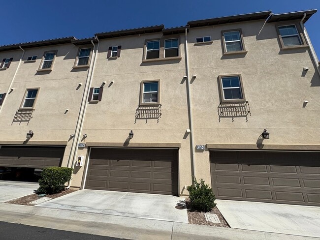 4351 Harbor Way in Oceanside, CA - Building Photo - Building Photo