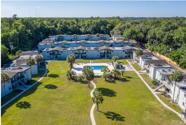 Oasis at San Marco in Jacksonville, FL - Foto de edificio - Building Photo