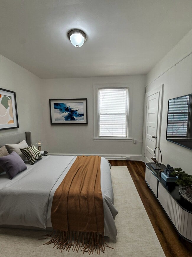 3514 Clifton Ave, Unit Clifton Avenue - 2 Bedroom