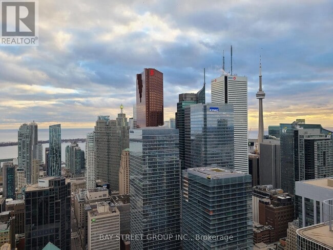 property at 197-5197 Yonge St