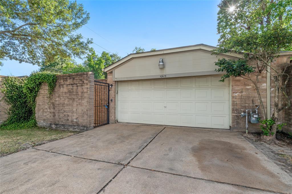 10615 Autumn Meadow Ln in Houston, TX - Building Photo