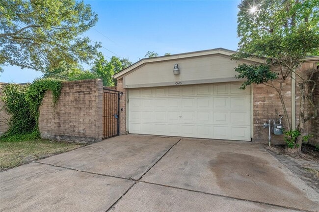 10615 Autumn Meadow Ln