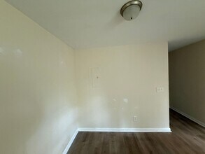 8 Burdette Pl in Newnan, GA - Building Photo - Building Photo