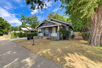 2607 E 10th St in Tulsa, OK - Building Photo - Building Photo