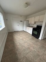 316 Highland Ave in East Syracuse, NY - Building Photo