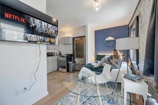 1925 N Prospect Ave, Unit ID1263107P in Milwaukee, WI - Building Photo