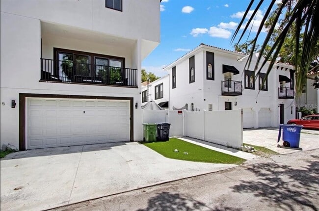 405 S Westland Ave in Tampa, FL - Building Photo - Building Photo