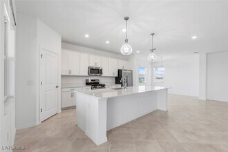15182 Bluffton Ln in Punta Gorda, FL - Foto de edificio - Building Photo
