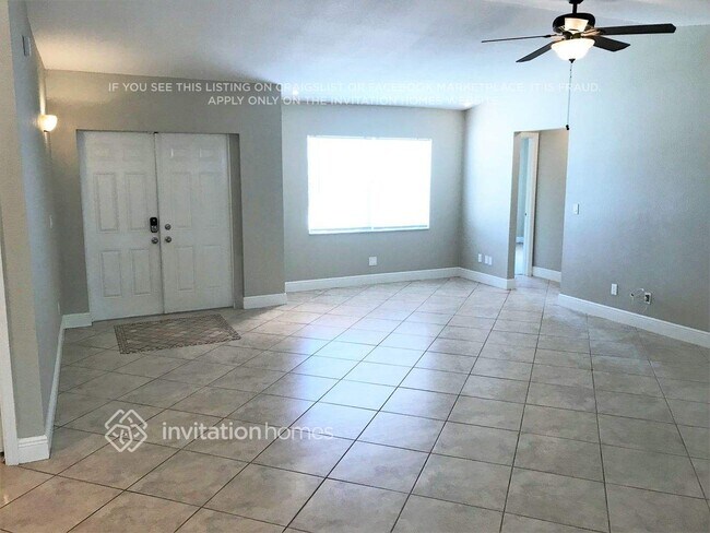 2202 SE 8th Pl in Cape Coral, FL - Building Photo - Building Photo