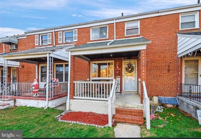 property at 7908 Wallace Rd