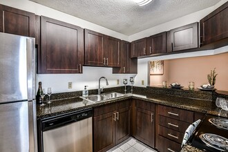 The Waterford at Mandarin Apartments in Jacksonville, FL - Building Photo - Building Photo