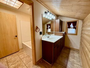 802 2nd St NW in Waverly, IA - Building Photo - Building Photo