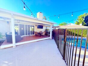 6424 Penfield Ave in Los Angeles, CA - Building Photo - Building Photo