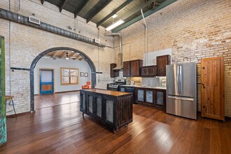 1500 E Madison St, Unit 1512 in Brownsville, TX - Building Photo - Building Photo