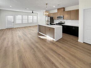 6004 Bacher St in Houston, TX - Building Photo - Building Photo