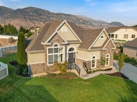 636 N 1280 E in American Fork, UT - Building Photo