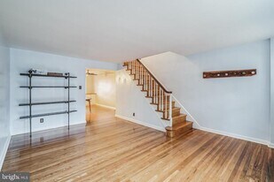 3434 Ainslie St in Philadelphia, PA - Building Photo