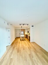 1785 NE 124th St, Unit 501 in North Miami, FL - Building Photo - Building Photo