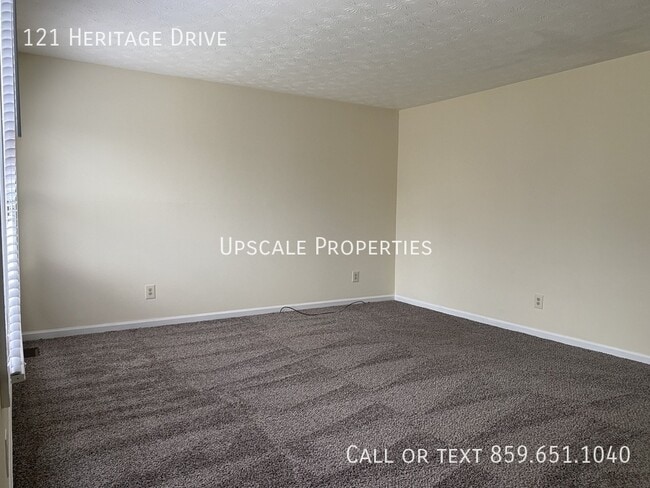 121 Heritage Dr in Nicholasville, KY - Building Photo - Building Photo