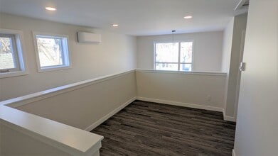 256-256 Balmoral St in Winnipeg, MB - Building Photo - Building Photo