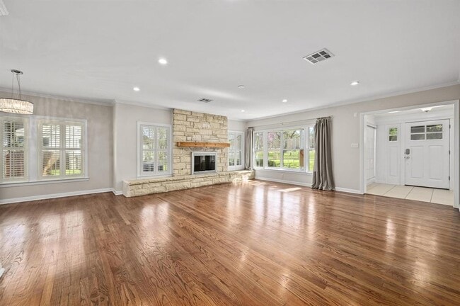 2500 Winsted Ln in Austin, TX - Building Photo - Building Photo
