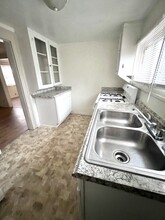 2337 Rheamount Ave in Lansing, MI - Building Photo - Building Photo