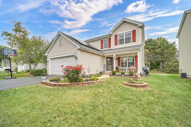 property at 898 Lakestone Ln