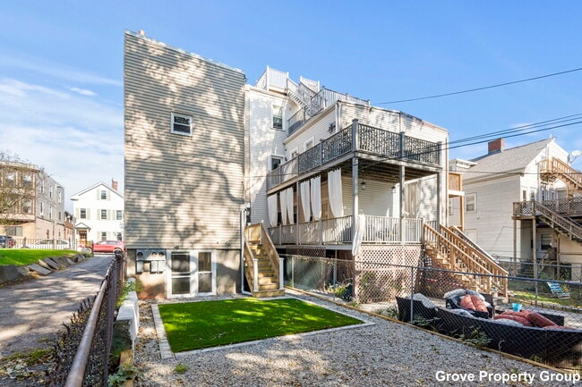 531 E 5th St, Unit 1