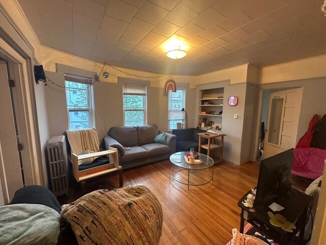 69 Conwell Ave, Unit 1 in Somerville, MA - Building Photo - Building Photo