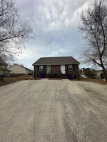 1230 Village Way in Cleveland, TN - Building Photo