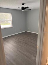 10340 Kidron Ave in Englewood, FL - Building Photo - Building Photo