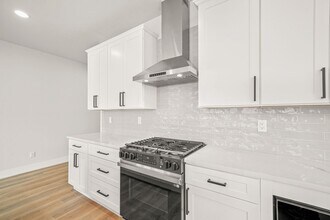 110 Saratoga Dr in San Antonio, TX - Building Photo - Building Photo