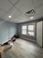 112 N Washington Ave in Dunellen, NJ - Building Photo - Building Photo