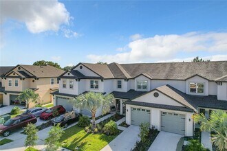 11360 Cay Spruce Wy in San Antonio, FL - Building Photo - Building Photo