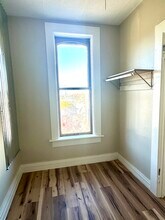 415 S James St, Unit #2 in Ludington, MI - Building Photo - Building Photo