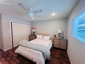 5333 Richmond Ave. in Houston, TX - Building Photo - Building Photo