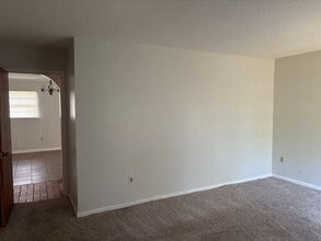 4037 Piedmont Dr in Montgomery, AL - Building Photo - Building Photo